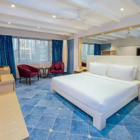 De Empire Suites Near Delhi Airport